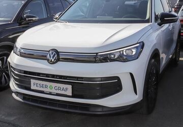 VW Tiguan 19.513 km 34.310 &euro; Höchstadt an der Aisch 91315