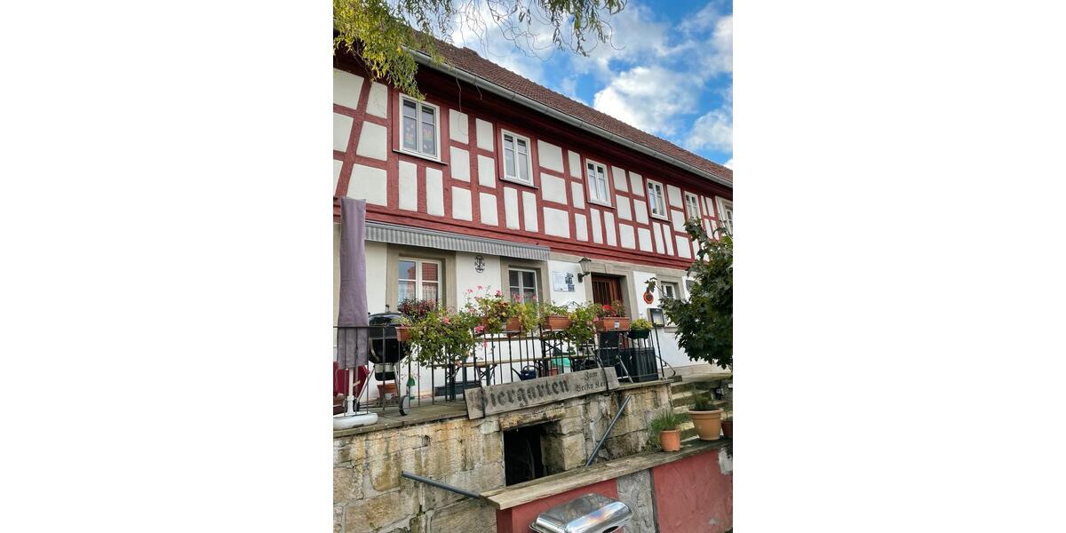 Etagenwohnung Ebern - 2 Zimmer, 1.400&euro; | Angebot:23620390