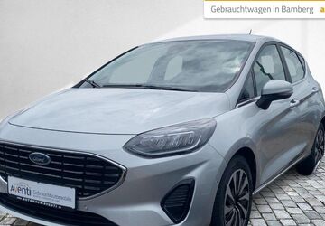 Ford Fiesta 32.835 km 16.479 &euro; Bamberg 96052