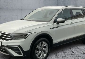 VW Tiguan Allspace 71.538 km 28.336 &euro; Bamberg 96052