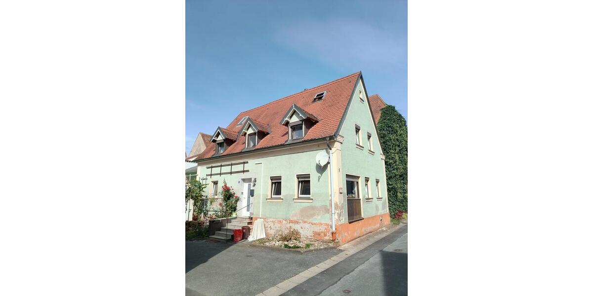 Etagenwohnung Pommersfelden - 4 Zimmer, 80 m&sup2;, 750&euro; | Angebot:27544928
