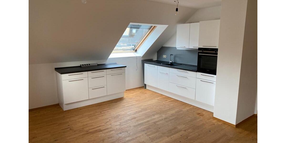 Dachgeschoßwohnung Heroldsbach - 2 Zimmer, 68 m&sup2;, 680&euro; | Angebot:27550172