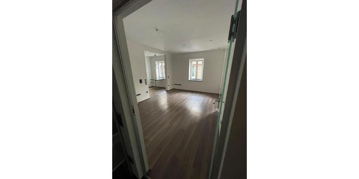Erdgeschoßwohnung Bamberg Gereuth - 3 Zimmer, 60 m&sup2;, 900&euro; | Angebot:27571983