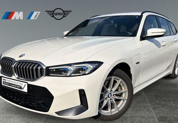 BMW 330 87.765 km 29.860 &euro; Bamberg 96050