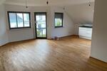 Dachgeschoßwohnung Heroldsbach - 2 Zimmer, 68 m&sup2;, 680&euro; | Angebot:27550172