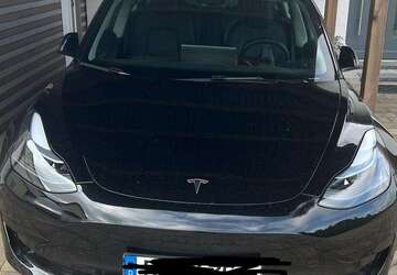 Tesla Model 3 23.000 km 29.400 &euro; Pretzfeld, M 91362