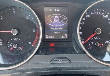 VW Tiguan 128.000 km 16.900 &euro; Großenseebach 91091