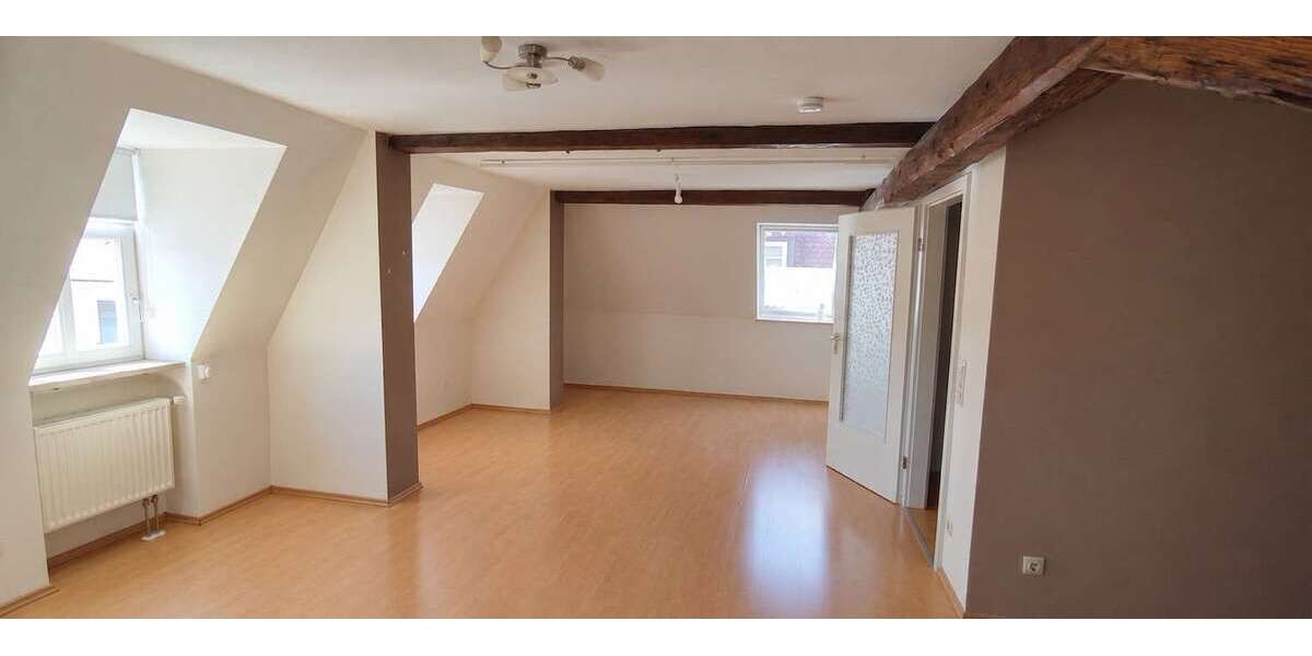 Etagenwohnung Baiersdorf Wellerstadt - 4 Zimmer, 114 m&sup2;, 1.316&euro; | Angebot:27513399