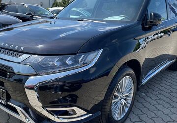 Mitsubishi Plug-in Hybrid Outlander 118.000 km 18.990 &euro; Forchheim 91301