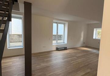 Wohnung Eltmann - 4 Zimmer, 95 m&sup2;, 850&euro; | Angebot:27537358