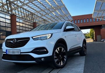 Opel Grandland (X) 110.000 km 13.299 &euro; Zeil 97475
